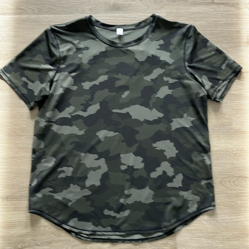Lululemon Light weight Running Tee
